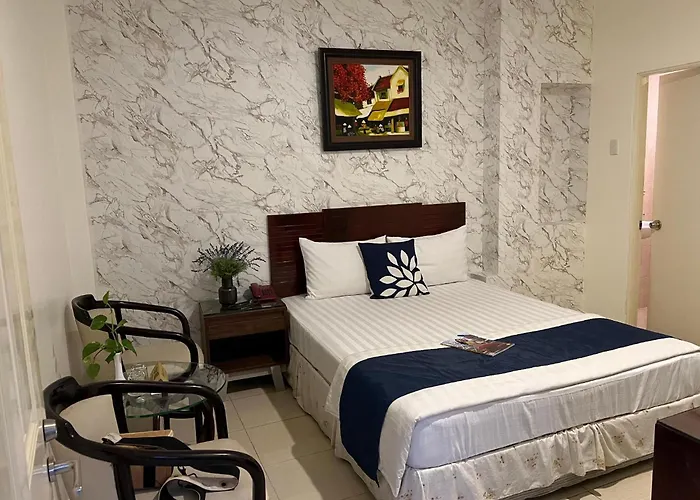 Trang An Hotel - 5 Minutes Landmark 81